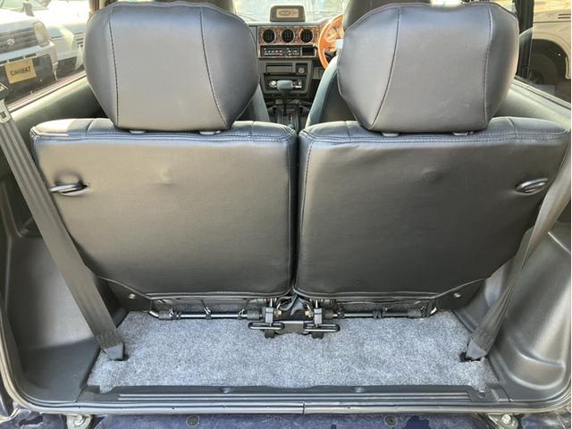 ジムニー ランドベンチャー 4WD/ターボ車/オートマ/ウッドハンドル(28枚目)