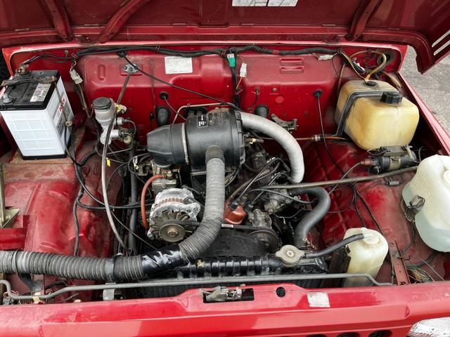 ジムニー ＪＣ　４ＷＤ　４速ミッション　型式Ｈ－ＳＪ３０Ｖ　純正ラジオ　フルノーマル（13枚目）