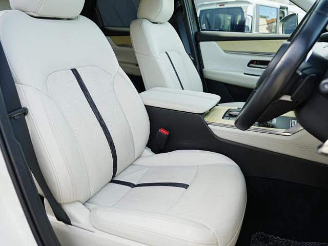 CX-60 XD-ハイブリッド プレミアムモダン 衝突被害軽減システム アダプティブクルーズコントロール 全周囲カメラ オートマチックハイビーム サンルーフ 4WD 革シート 電動シート シートヒーター バックカメラ オートライト LEDヘッドランプ(15枚目)