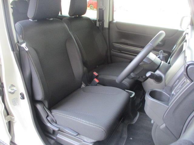 フレアクロスオーバー ＺＳ　衝突被害軽減システム　アダプティブクルーズコントロール　全周囲カメラ　オートマチックハイビーム　シートヒーター　オートライト　ＬＥＤヘッドランプ　展示・試乗車（16枚目）