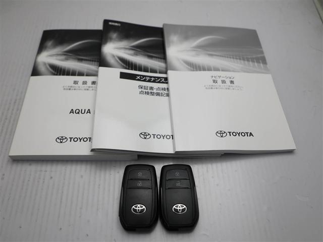 アクア X 踏み間違い防止 100V イモビ ナビ LEDヘッドライト スマートキー 横滑り防止機能 キーレスエントリー ワンオーナー オートクルーズ オートエアコン ETC カーテンエアバッグ ABS(29枚目)