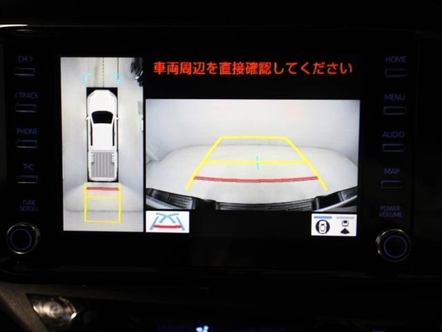 パノラミックビューモニターを装備。駐車場や交差点でクルマを真上から見るように周囲を確認できます。機能の詳細は販売店スタッフまでおたずねください。