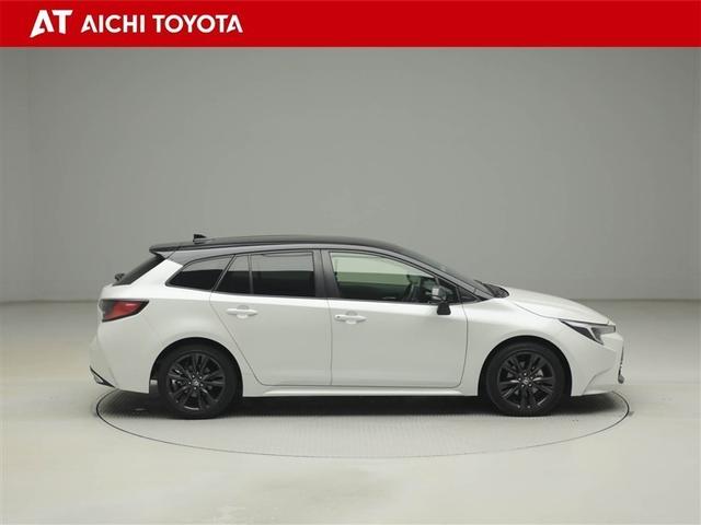 カローラツーリング ハイブリッド　ダブルバイビー　メディアプレイヤー接続　バックモニター　フルセグＴＶ　ＬＥＤライト　ワンオーナー　クルコン　横滑り防止　盗難防止装置　ナビ・ＴＶ　ドライブレコーダー　エアバッグ　ＥＴＣ　ＡＢＳ　助手席エアバッグ（7枚目）