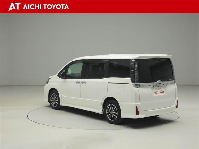 ヴォクシー ＺＳ　煌ＩＩ　スマートキー・プッシュスタート　バックガイドモニター　セキュリティアラーム　両側パワスラドア　ＥＴＣ車載器　地デジテレビ　ＶＳＣ　ＬＥＤライト　助手席エアバック　キーレスエントリー　ＡＣ　パワステ（4枚目）