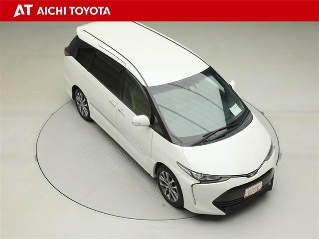 両側パワースライドドア付きだから、狭い駐車スペースなどでの乗り降りラクラク♪小さなお子さまのいるご家庭には嬉しい装備です。