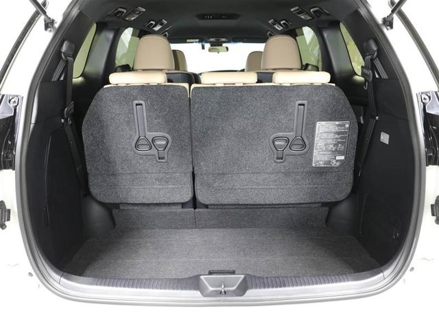 広々としたラゲージスペースを備えています。大きなものや長さのある荷物もしっかりと積み込めます。