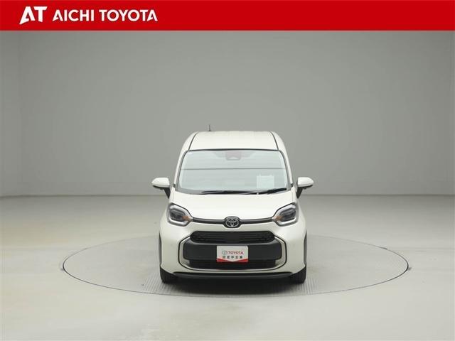 シエンタ ハイブリッドＺ　ＴＳＳ　ワンオーナ　エアバック　デモカー　キーレスエントリー　ナビＴＶ　イモビライザー　バックモニター　ＬＥＤヘッドライト　ＥＴＣ車載器　横滑り防止　スマートキー　オートエアコン　サイドエアバッグ（9枚目）