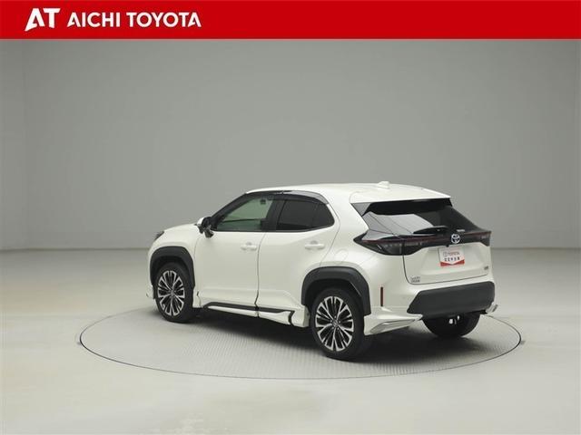 ヤリスクロス ハイブリッドＺ　ドライブレコーダ　インテリジェントキー　アルミホイル　ＬＥＤライト　１オ－ナ－　リアカメラ　クルーズコントロール　横滑り防止システム　ナビＴＶ　メモリーナビゲーション　電動シ－ト　パワステ　キーフリー（4枚目）