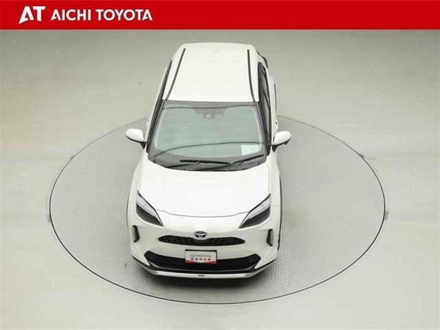 ヤリスクロス ハイブリッドＺ　ドライブレコーダ　インテリジェントキー　アルミホイル　ＬＥＤライト　１オ－ナ－　リアカメラ　クルーズコントロール　横滑り防止システム　ナビＴＶ　メモリーナビゲーション　電動シ－ト　パワステ　キーフリー（17枚目）