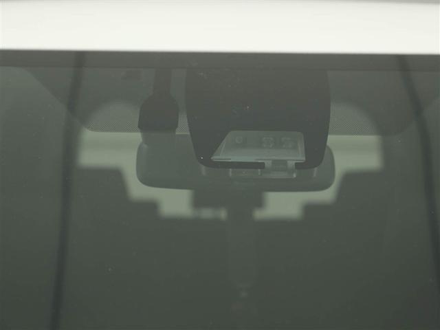 ヴォクシー ハイブリッドZS 煌III 地デジTV リヤカメラ 1オナ車 Wエアコン スマートキー ミュージックプレイヤー接続可 DVD再生可 クルコン VSC キーレス アルミホイール ナビ&TV LEDヘッドランプ ETC 3列シート(28枚目)