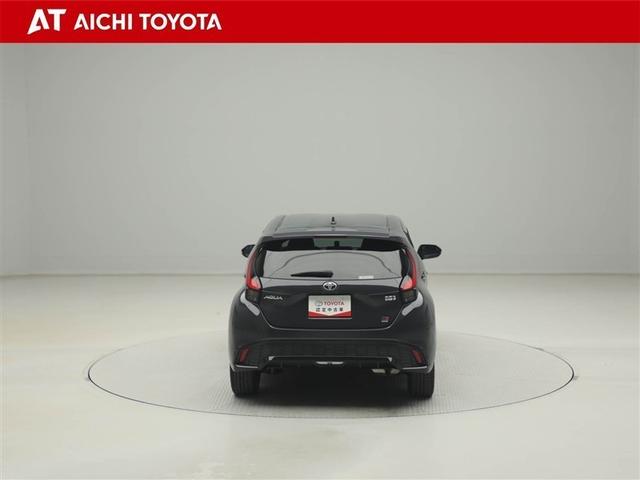 アクア GRスポーツ スマートキー&プッシュスタート イモビライザー LEDライト 衝突軽減ブレーキ ワンオーナー車 AC100V クルコン ミュージックプレイヤー接続可 横滑り防止装置 オートエアコン キーレス ETC(5枚目)