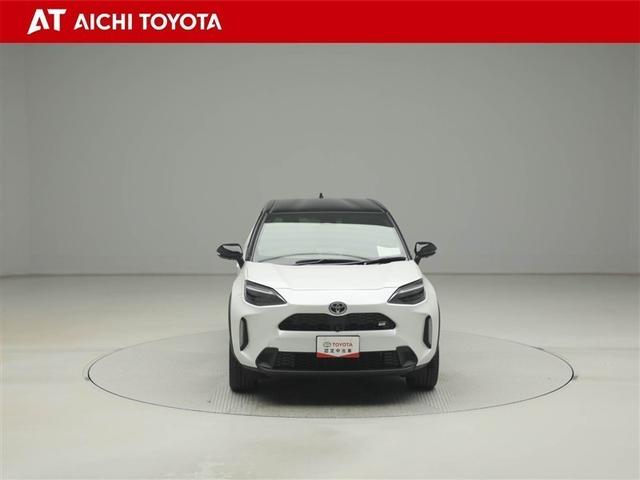 ヤリスクロス ハイブリッド　ＧＲスポーツ　ワンオーナー車　衝突軽減　オートクルーズコントロール　ＬＥＤヘッド　Ｂカメラ　キーレス　スマートキー　イモビライザー　オートエアコン　横滑り防止装置　ミュージックプレイヤー接続可　ＥＴＣ（9枚目）