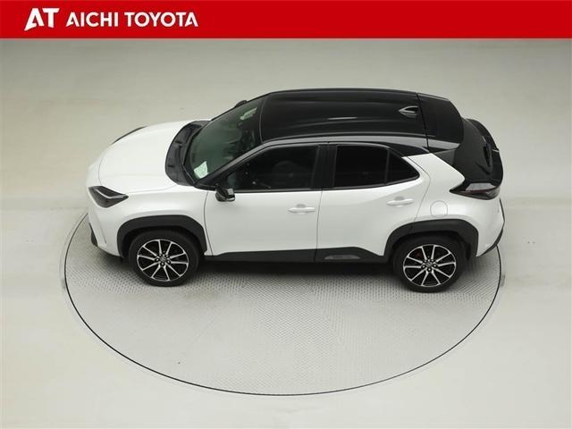 ヤリスクロス ハイブリッド　ＧＲスポーツ　ワンオーナー車　衝突軽減　オートクルーズコントロール　ＬＥＤヘッド　Ｂカメラ　キーレス　スマートキー　イモビライザー　オートエアコン　横滑り防止装置　ミュージックプレイヤー接続可　ＥＴＣ（11枚目）