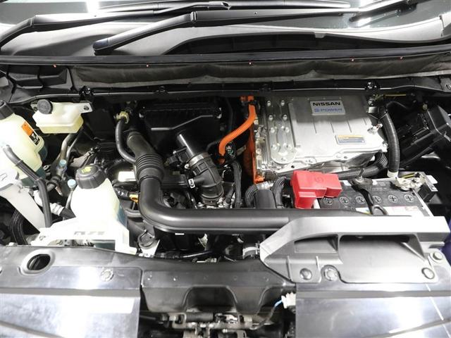 セレナ ｅ－パワー　オーテック　セーフティパッケージ　地上デジタル　クルーズコントロール　Ｗエアコン　横滑り防止装置　両電動ドア　ＥＴＣ　バックモニター　スマキー　ＡＷ　ＬＥＤライト　ナビＴＶ　カーテンエアバック　キーレス　メモリーナビ　オートエアコン（26枚目）