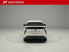 ハイブリッド車を買うならトヨタの『ＴＯＹＯＴＡ認定中古車』！保証は、初度登録年月より起算して１０年間、累計走行距離２０万キロ迄。更に、ロングラン保証が１年付で安心安全です♪ 5