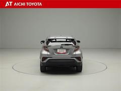 ハイブリッド車を買うならトヨタの『ＴＯＹＯＴＡ認定中古車』！保証は、初度登録年月より起算して１０年間、累計走行距離２０万キロ迄。更に、ロングラン保証が１年付で安心安全です♪ 5