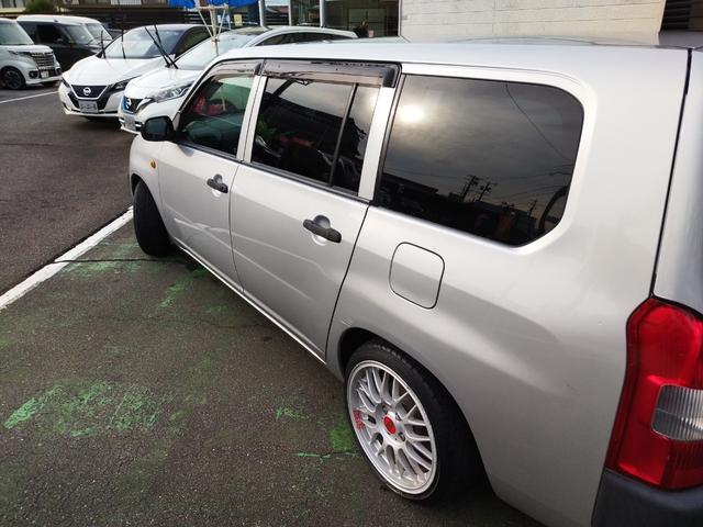 プロボックスバン DX 走行93260K Tチェーン 外LEDライト 車高調 外16アルミ リアスモーク 黒レザー調シートカバ ETC BluetoothCDDVDUSB キーレス スタッドレスセット ナルディハンドル保証付(23枚目)