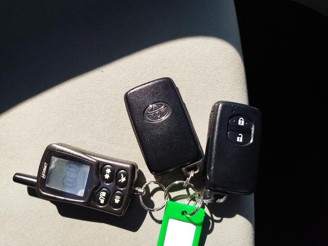 プリウスアルファ S 走行99136K 検9年3月 DADエアロ リアスポ ボンネットスポ 車高調 外18AW LEDテール HIDライト フォグ 9型ナビフルセグBモニ 前後ドラレコ 黒ウッドパネル スマートキX2保証付(80枚目)