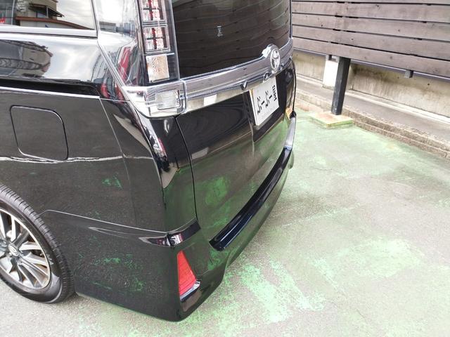 ヴォクシー ZS 1オーナー 走行97852K Tチェーン 両側電動ドア 16アルミ リアスポ LEDヘッド フォグ 7人乗 アイドルストップ 9型ナビTVBモニETCステリモ ドラレコ フリップモニ スマートキ保証付(21枚目)