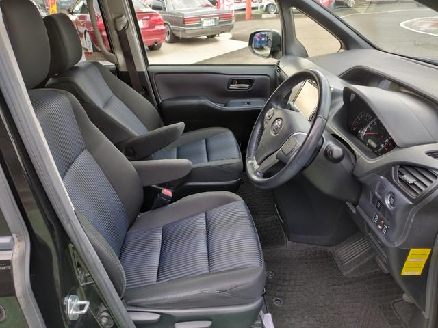 ヴォクシー ZS 1オーナー 走行97852K Tチェーン 両側電動ドア 16アルミ リアスポ LEDヘッド フォグ 7人乗 アイドルストップ 9型ナビTVBモニETCステリモ ドラレコ フリップモニ スマートキ保証付(43枚目)