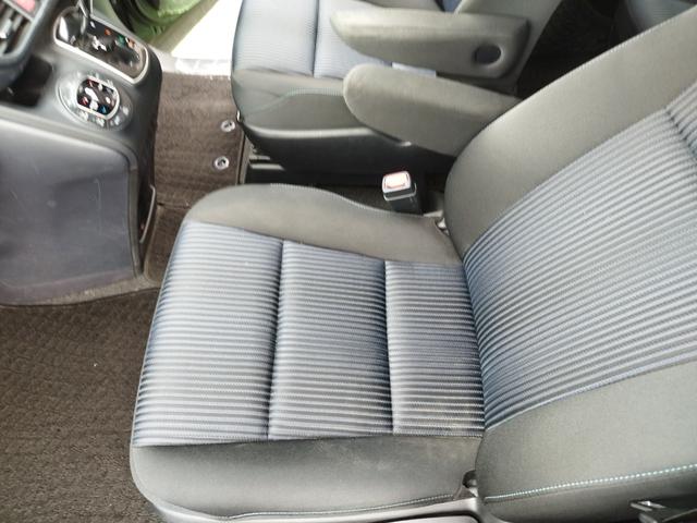 ヴォクシー ZS 1オーナー 走行97852K Tチェーン 両側電動ドア 16アルミ リアスポ LEDヘッド フォグ 7人乗 アイドルストップ 9型ナビTVBモニETCステリモ ドラレコ フリップモニ スマートキ保証付(48枚目)