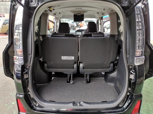 ヴォクシー ZS 1オーナー 走行97852K Tチェーン 両側電動ドア 16アルミ リアスポ LEDヘッド フォグ 7人乗 アイドルストップ 9型ナビTVBモニETCステリモ ドラレコ フリップモニ スマートキ保証付(57枚目)