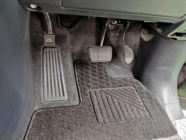 ヴォクシー ZS 1オーナー 走行97852K Tチェーン 両側電動ドア 16アルミ リアスポ LEDヘッド フォグ 7人乗 アイドルストップ 9型ナビTVBモニETCステリモ ドラレコ フリップモニ スマートキ保証付(78枚目)