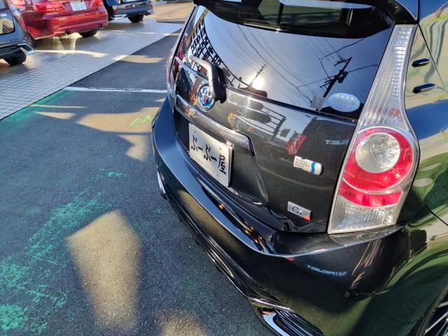 アクア Ｇ　Ｇ’ｓ　走行８９７８４Ｋ　検９年７月　ＧＳエアロ　ローダウン　１７アルミ　リアスポ　ＬＥＤライト　フォグ　黒ハーフレザーシートヒーター　ＳＤナビＴＶＢＴＢモニタＥＴＣ　ステリモ　スマートキーＰスタート　保証付（20枚目）