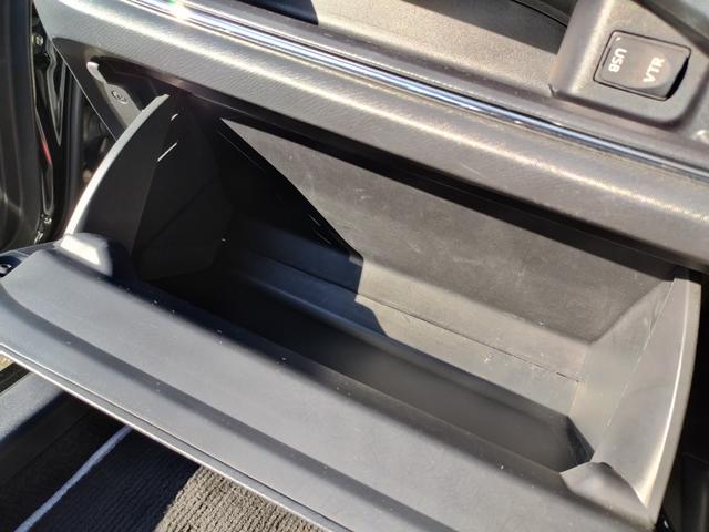 アクア Ｇ　Ｇ’ｓ　走行８９７８４Ｋ　検９年７月　ＧＳエアロ　ローダウン　１７アルミ　リアスポ　ＬＥＤライト　フォグ　黒ハーフレザーシートヒーター　ＳＤナビＴＶＢＴＢモニタＥＴＣ　ステリモ　スマートキーＰスタート　保証付（76枚目）