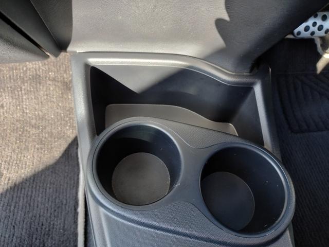 アクア Ｇ　Ｇ’ｓ　走行８９７８４Ｋ　検９年７月　ＧＳエアロ　ローダウン　１７アルミ　リアスポ　ＬＥＤライト　フォグ　黒ハーフレザーシートヒーター　ＳＤナビＴＶＢＴＢモニタＥＴＣ　ステリモ　スマートキーＰスタート　保証付（77枚目）