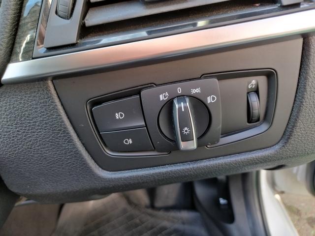 ３シリーズ ３２０ｉラグジュアリー　ディーラー車　ターボ　ＨＩＤ　フォグ　１７アルミ　リアスモーク　Ｃソナ　黒革パワーシート　シートヒーター　ＨＤＤナビＢｌｕｅｔｏｏｔｈＢモニＥＴＣ　クルコン　ステリモ　スマートキーＸ２Ｐスタート保証付（60枚目）