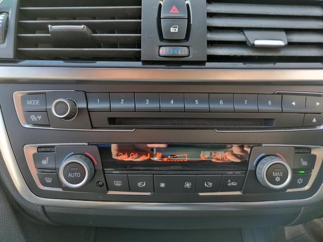 ３シリーズ ３２０ｉラグジュアリー　ディーラー車　ターボ　ＨＩＤ　フォグ　１７アルミ　リアスモーク　Ｃソナ　黒革パワーシート　シートヒーター　ＨＤＤナビＢｌｕｅｔｏｏｔｈＢモニＥＴＣ　クルコン　ステリモ　スマートキーＸ２Ｐスタート保証付（67枚目）