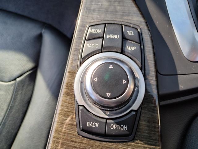 ３シリーズ ３２０ｉラグジュアリー　ディーラー車　ターボ　ＨＩＤ　フォグ　１７アルミ　リアスモーク　Ｃソナ　黒革パワーシート　シートヒーター　ＨＤＤナビＢｌｕｅｔｏｏｔｈＢモニＥＴＣ　クルコン　ステリモ　スマートキーＸ２Ｐスタート保証付（71枚目）