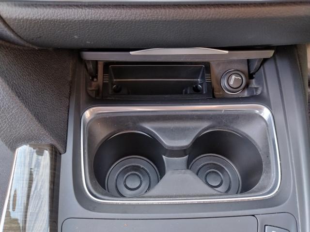 ３シリーズ ３２０ｉラグジュアリー　ディーラー車　ターボ　ＨＩＤ　フォグ　１７アルミ　リアスモーク　Ｃソナ　黒革パワーシート　シートヒーター　ＨＤＤナビＢｌｕｅｔｏｏｔｈＢモニＥＴＣ　クルコン　ステリモ　スマートキーＸ２Ｐスタート保証付（78枚目）