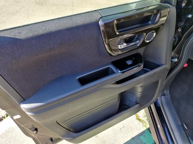 N-BOXカスタム G・Lホンダセンシング 1オーナー 走行22056K 禁煙車 左パワスラ 14アルミ リアスポ Cソナ 4灯LEDライト クルコン ステリモ レーダー ドラレコ SDナビフルセグバックモニターETC スマートキーX2 保証付(50枚目)