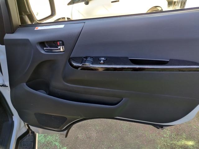 ハイエースバン スーパーGL ダークプライムII 4WDディーゼル 1オナ 走行68934K セーフティセンス 両側電動ドア Cソナ 4灯LED リアスモーク コンビハンドル ナビTVBT全方位モニETC 前後ドラレコ デジタルミラ コンセント保証付(46枚目)