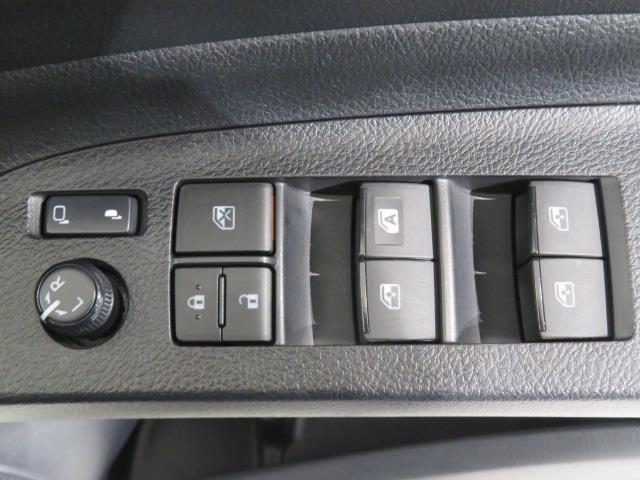 シエンタ Ｇ　クルマイスシヨウタイプ１　衝突被害軽減システム　バックカメラ　ＥＴＣ　ドラレコ　ＬＥＤヘッドランプ　両側電動スライド　スマートキー　キーレス　ワンオーナー（14枚目）