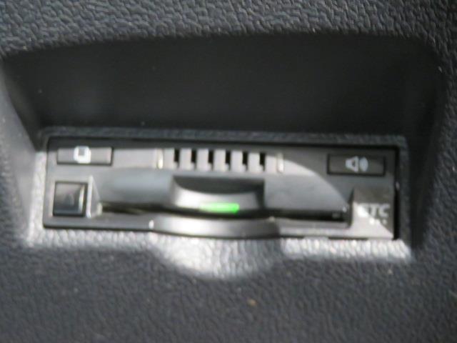 プリウス A 衝突被害軽減システム ETC ドラレコ 電動シート オートクルーズコントロール LEDヘッドランプ スマートキー キーレス ハイブリッド ワンオーナー(22枚目)