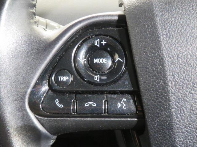 プリウス A 衝突被害軽減システム ETC ドラレコ 電動シート オートクルーズコントロール LEDヘッドランプ スマートキー キーレス ハイブリッド ワンオーナー(26枚目)