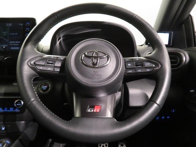 ＧＲヤリス ＲＺ　ハイパフォーマンス　６速マニュアル　衝突被害軽減システム　バックカメラ　ＥＴＣ　ドラレコ　ミュージックプレイヤー接続可　オートクルーズコントロール　ＬＥＤヘッドランプ　スマートキー　キーレス　４ＷＤ　ワンオーナー（20枚目）