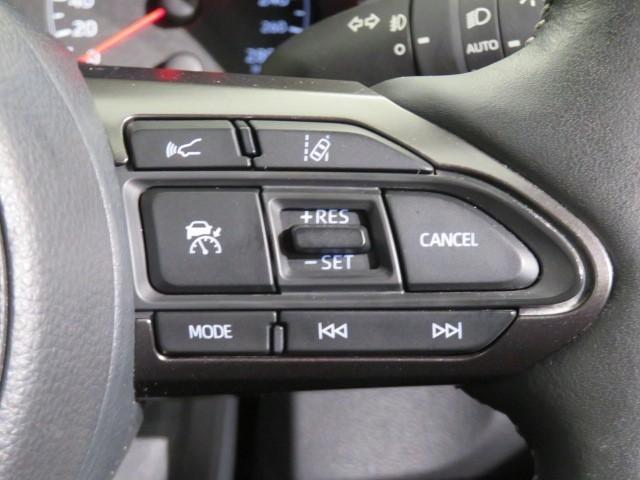 ＧＲヤリス ＲＺ　ハイパフォーマンス　６速マニュアル　衝突被害軽減システム　バックカメラ　ＥＴＣ　ドラレコ　ミュージックプレイヤー接続可　オートクルーズコントロール　ＬＥＤヘッドランプ　スマートキー　キーレス　４ＷＤ　ワンオーナー（22枚目）