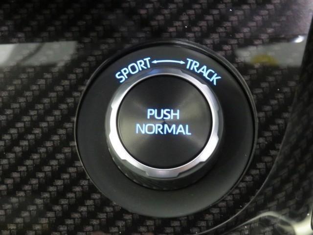 ＧＲヤリス ＲＺ　ハイパフォーマンス　６速マニュアル　衝突被害軽減システム　バックカメラ　ＥＴＣ　ドラレコ　ミュージックプレイヤー接続可　オートクルーズコントロール　ＬＥＤヘッドランプ　スマートキー　キーレス　４ＷＤ　ワンオーナー（32枚目）