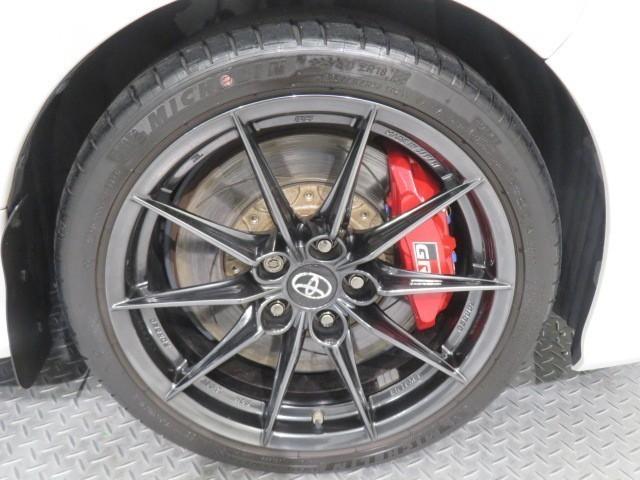 ＧＲヤリス ＲＺ　ハイパフォーマンス　６速マニュアル　衝突被害軽減システム　バックカメラ　ＥＴＣ　ドラレコ　ミュージックプレイヤー接続可　オートクルーズコントロール　ＬＥＤヘッドランプ　スマートキー　キーレス　４ＷＤ　ワンオーナー（38枚目）