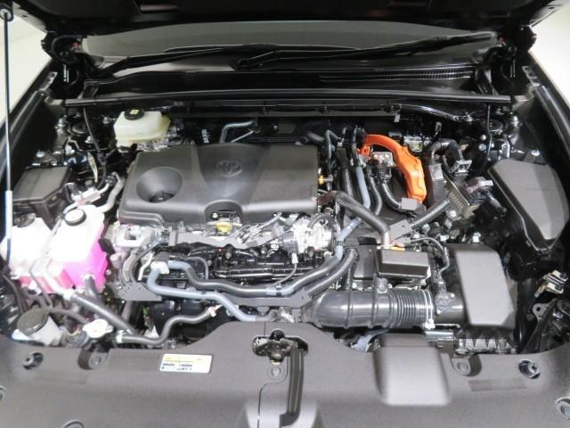 クラウンクロスオーバー Ｇレザーパッケージ　衝突被害軽減システム　バックカメラ　ＥＴＣ　ドラレコ　ミュージックプレイヤー接続可　革シート　電動シート　オートクルーズコントロール　ＬＥＤヘッドランプ　スマートキー　キーレス　４ＷＤ　ハイブリッド（9枚目）