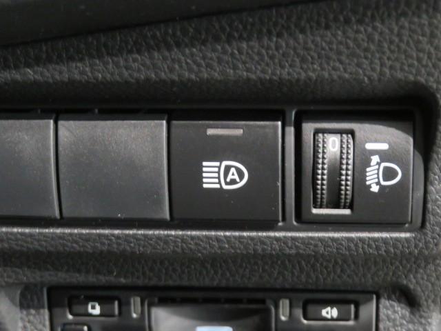 カローラクロス ハイブリッド Z 衝突被害軽減システム メモリーナビ フルセグ バックカメラ ETC サンルーフ 電動シート オートクルーズコントロール LEDヘッドランプ スマートキー キーレス ハイブリッド ワンオーナー(15枚目)