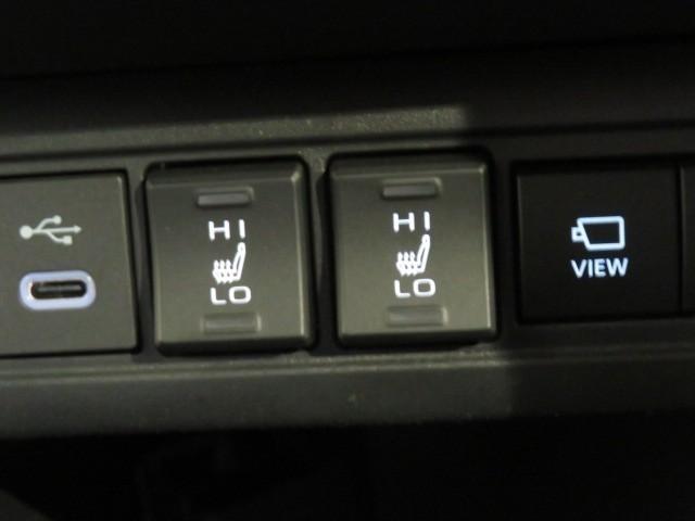 カローラクロス ハイブリッド Z 衝突被害軽減システム メモリーナビ フルセグ バックカメラ ETC サンルーフ 電動シート オートクルーズコントロール LEDヘッドランプ スマートキー キーレス ハイブリッド ワンオーナー(30枚目)