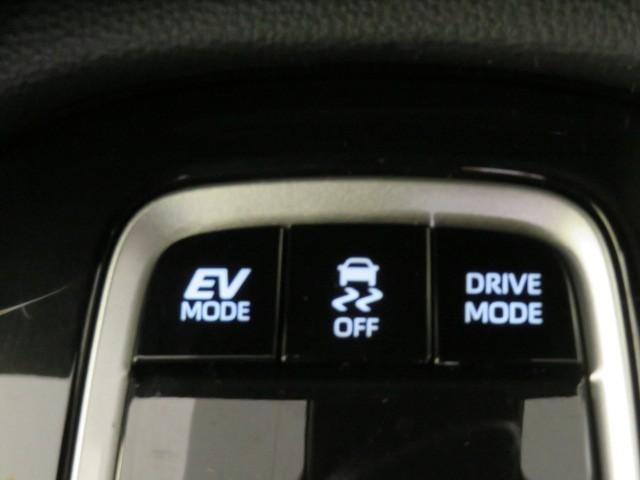 カローラクロス ハイブリッド Z 衝突被害軽減システム メモリーナビ フルセグ バックカメラ ETC サンルーフ 電動シート オートクルーズコントロール LEDヘッドランプ スマートキー キーレス ハイブリッド ワンオーナー(34枚目)