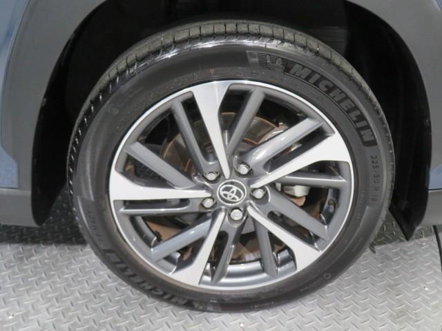 カローラクロス ハイブリッド Z 衝突被害軽減システム メモリーナビ フルセグ バックカメラ ETC サンルーフ 電動シート オートクルーズコントロール LEDヘッドランプ スマートキー キーレス ハイブリッド ワンオーナー(38枚目)