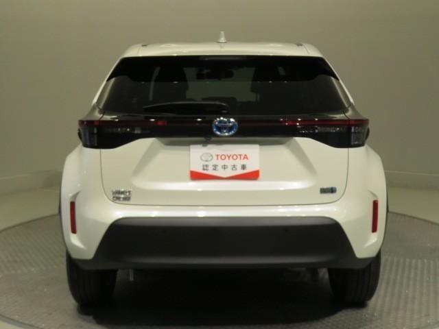 ヤリスクロス ハイブリッドＧ　衝突被害軽減システム　バックカメラ　ＥＴＣ　ドラレコ　オートクルーズコントロール　ＬＥＤヘッドランプ　スマートキー　キーレス　ハイブリッド　ワンオーナー（8枚目）