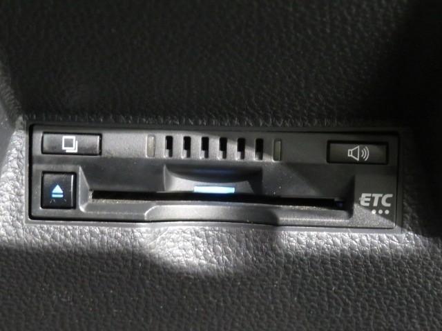 ヤリスクロス ハイブリッドＧ　衝突被害軽減システム　バックカメラ　ＥＴＣ　ドラレコ　オートクルーズコントロール　ＬＥＤヘッドランプ　スマートキー　キーレス　ハイブリッド　ワンオーナー（15枚目）